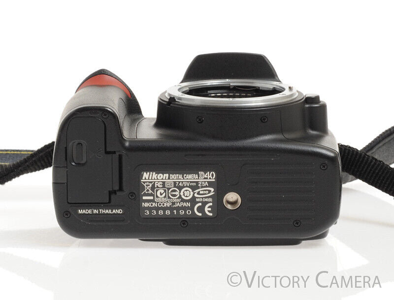 Nikon D40 Digital Camera Body with Charger -6600 Shutter Count- - Victory Camera