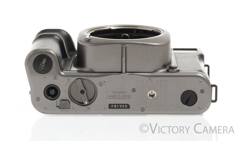 Mamiya 7 6x7 Grey Medium Format Rangefinder Camera Body -Nice- - Victory Camera