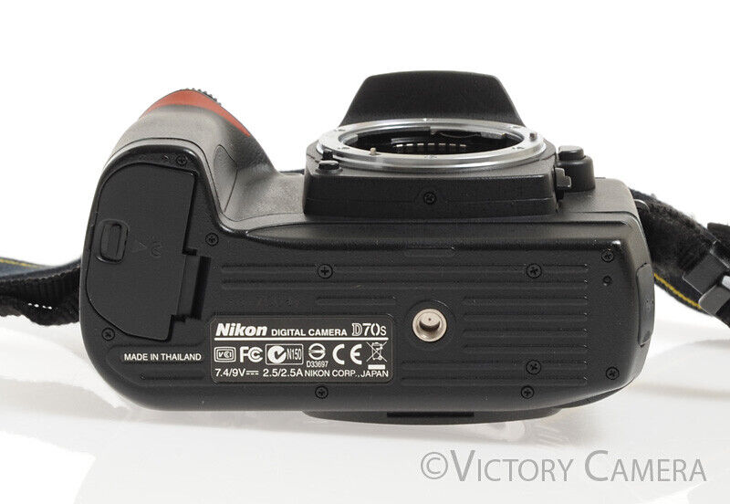 Nikon D70s Digital SLR Camera Body w/ Battery &amp; Charger - Victory Camera