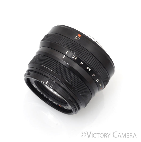 Fuji35-1_52931075-5071-443b-