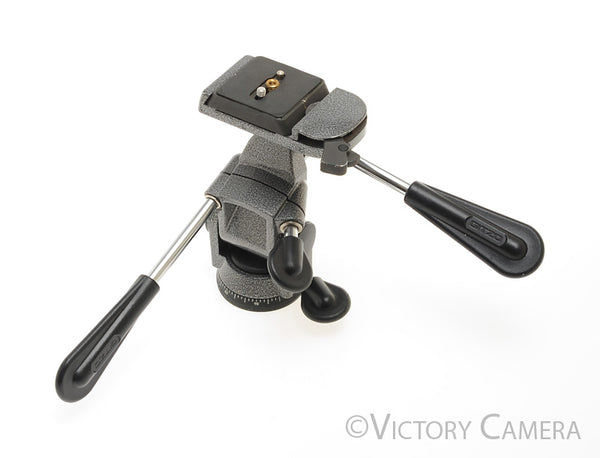Gitzo G1372 G 1372 3 Way Tripod Head w/ Two QR Plates [EXC]
