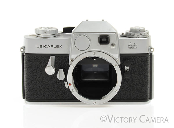 Appareil photo reflex Leicaflex Original 1966 chromé, #1154283. Boitier Appareil photo reflex Leicaflex Original 1966 chromé, #1154283. Boitier