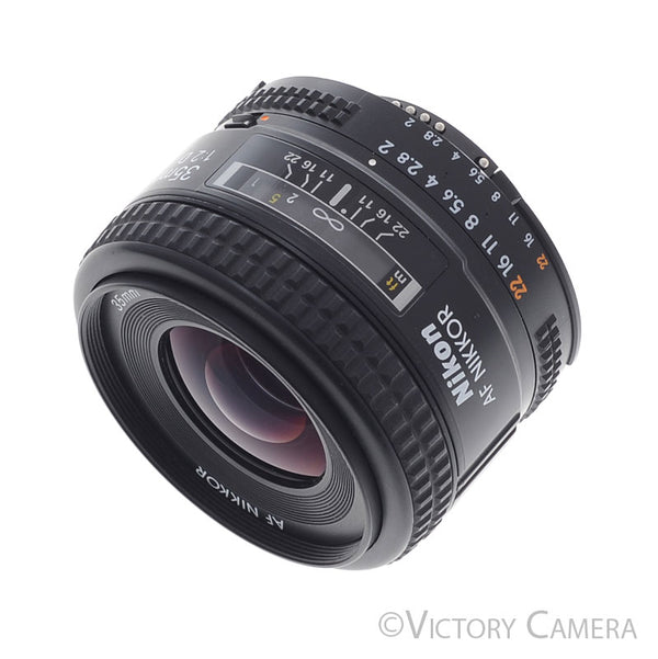 Nikon AF Nikkor 35mm f2 D Fast Wide Angle Lens for Nikon AF-D [EXC+]
