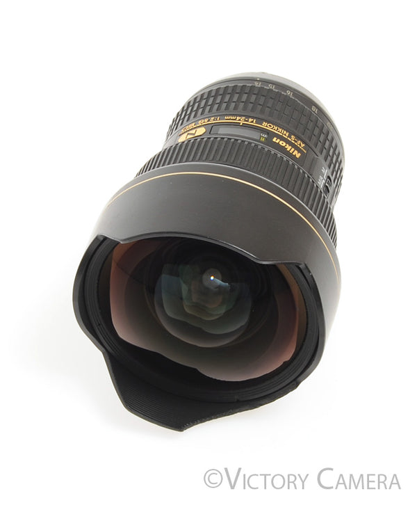 AF‐S NIKKOR 14-24mm F2.8G ED Nikon14-24-1_600x.jpg?v=1720474899