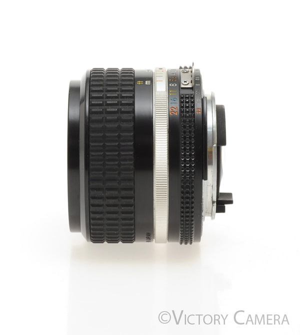 Nikon Nikkor 24mm f2.8 AI-S Wide Angle Lens [EXC+]