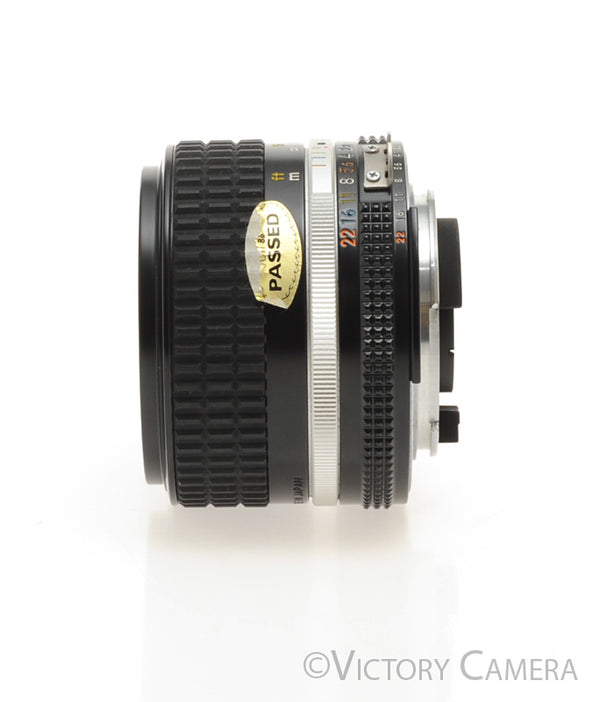 Nikon Nikkor 28mm f2.8 AI-S Wide Angle Lens [MINT-]