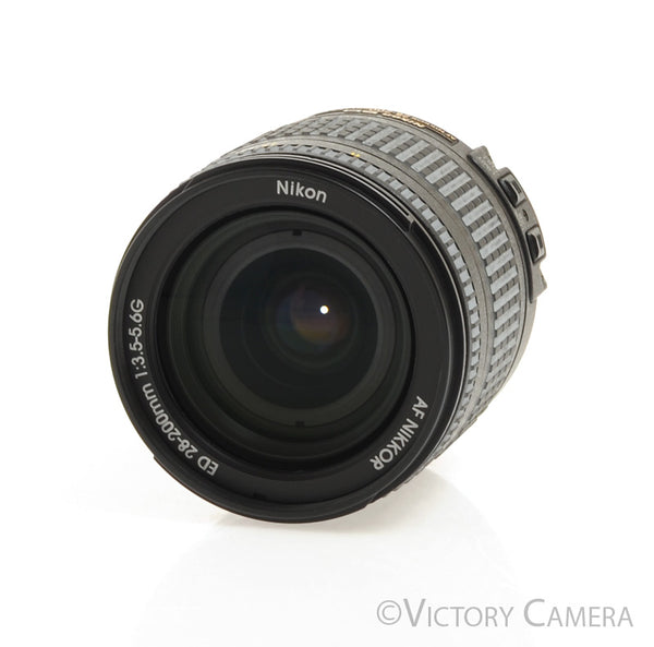 Nikon28-200-2_600x.jpg?v=