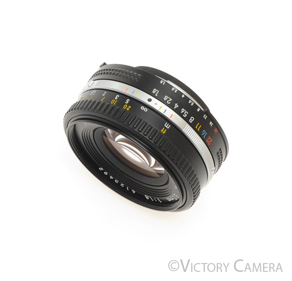 Nikon50-1.8-1_32da8ef8-2694-