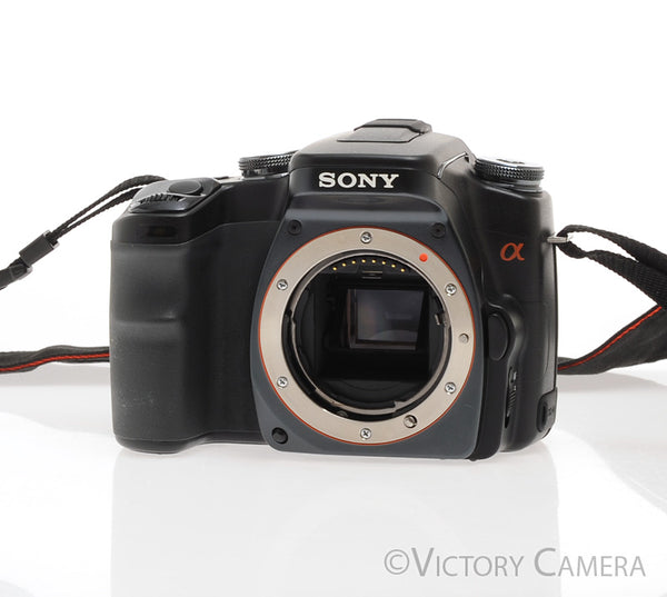 Sony Alpha A100 10.2mp Camera Body [EXC]