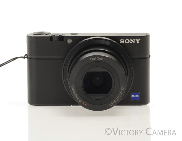 Sony RX100 DSC-RX100 20.2MP Zoom Digital Camera w/ Zeiss Lens [EXC]