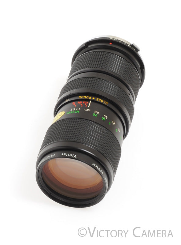 Vivitar 75-205mm f3.8 Telephoto Zoom Lens for Olympus OM w/ Shade -Cle