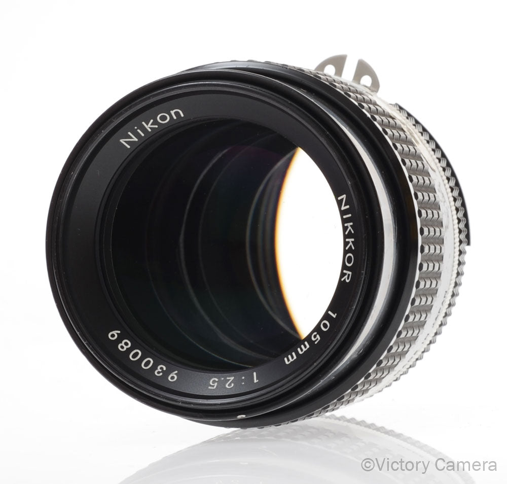Nikon Nikkor 105mm f2.5 AI-S AIS Prime Portrait Lens [EXC] image 3