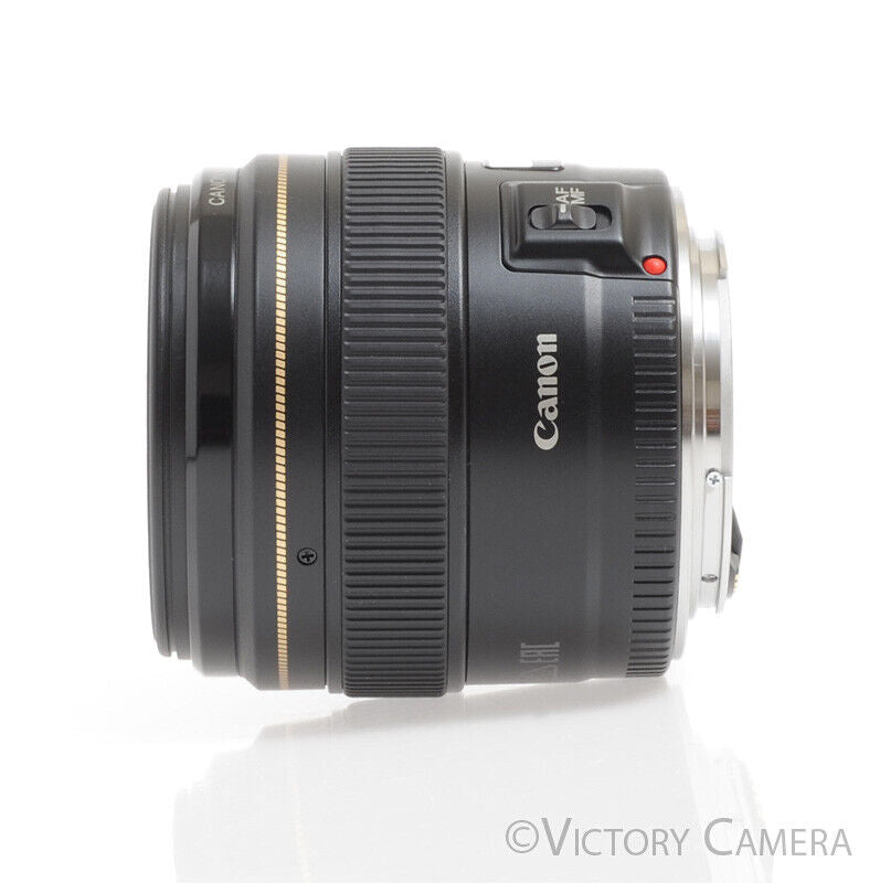 Canon EF 85mm F1.8 USM Portrait Prime Lens -Very Nice, Clean-