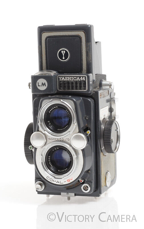 Yashica 44 LM Baby TLR Camera w/ Leather Eveready Case -Working, Cool-