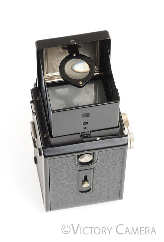 Graflex 22 Model 200 6x6 120 Medium Format TLR w/ Case