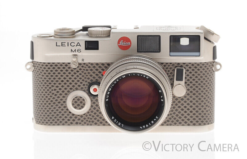 Leica M6 w/ 50mm Summilux 150 Jahre Set Platinum Film Rangefinder Came
