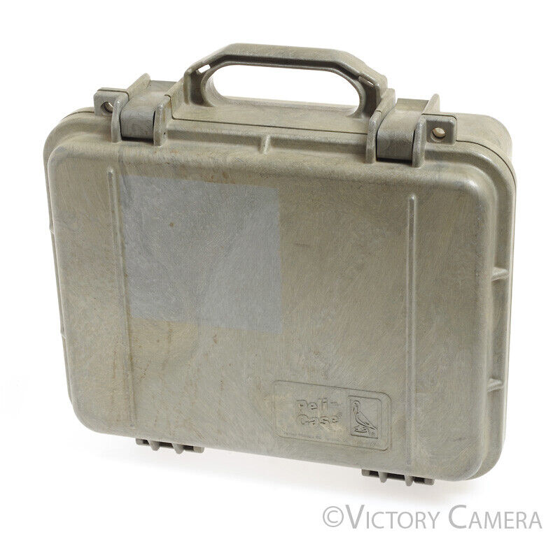 Pelican Peli-Case 13" x 10" x 6" Grey/Green Hard Plastic Camera Case [EXC-] - Victory Camera
