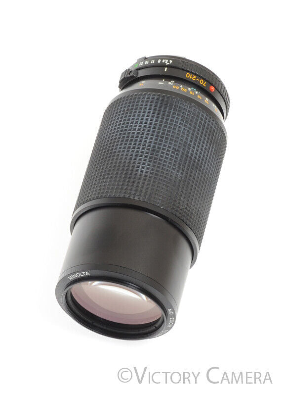 Minolta MD Zoom 70-210mm f4 Telephoto Zoom Lens -Clean w/ Shade-