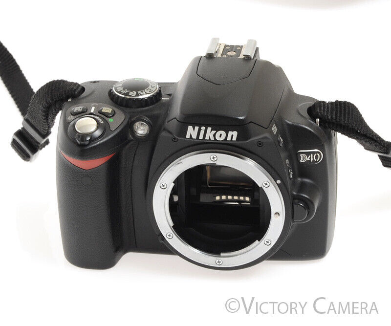 Nikon D40 Digital Camera Body with Charger -6600 Shutter Count- [EXC+] - Victory Camera