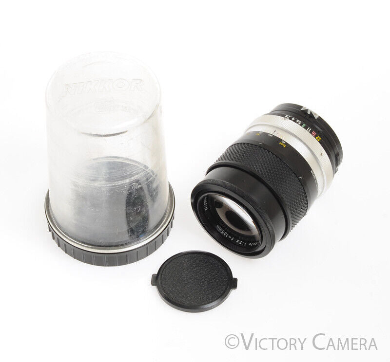 Nikon Nikkor-Q Auto 135mm f2.8 Photomic non-AI Prime Lens -Clean in Bu
