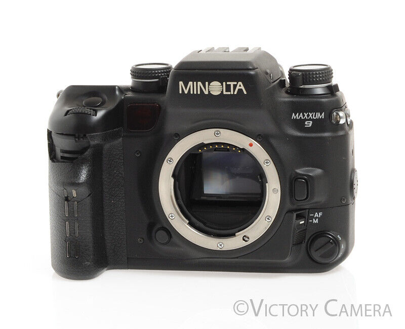 Minolta A-9 Alpha Maxxum Dynax 9 35mm Film SLR Camera Body
