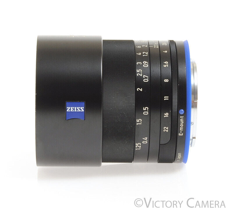 Zeiss Loxia 35mm f2 T* Biogon Wide Angle Lens for Sony E Mount -Clean-