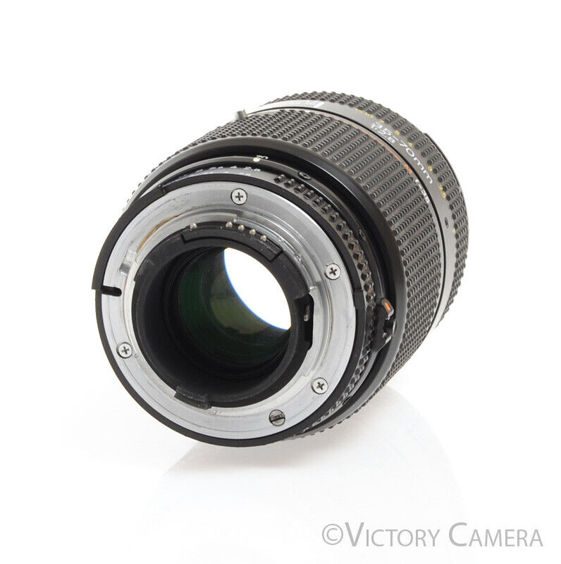 Nikon Nikkor 35-70mm f2.8 AF-D Fast Autofocus Lens (Slight Haze) - Victory Camera