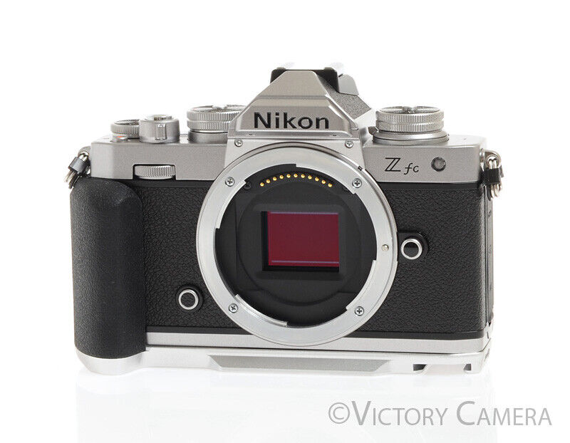 Nikon Zfc Z fc 20.9MP Chrome Mirrorless Digital Camera w/ Smallrig Gri