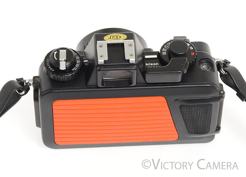 Nikon Nikonos V Underwater Camera w/ 35mm f2.5 Lens - Victory Camera