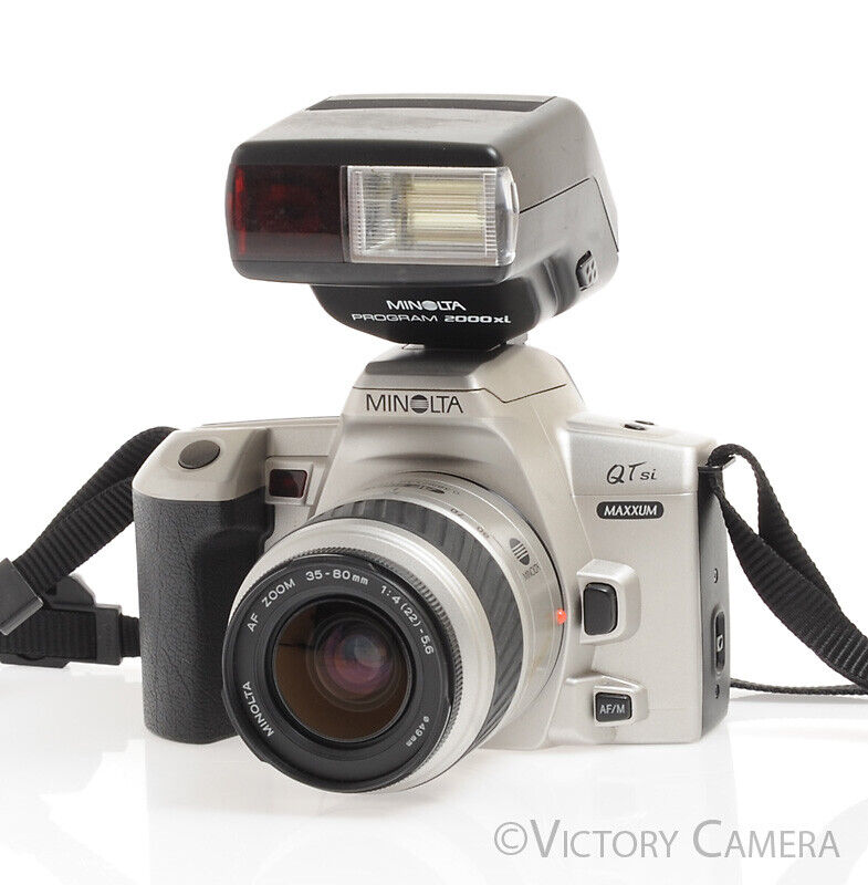Minolta Maxxum QT Si 35mm Film SLR w/ 35-80mm f4-5.6 AF Lens &amp; Flash -Nice-