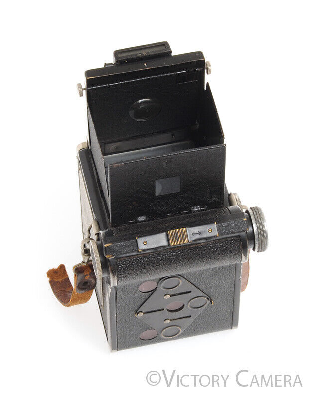 KW Pilot Super 6x6 120 Film Camera w/ Enna-Werk Munchen 7.5cm f4.5 Lens -Cool-
