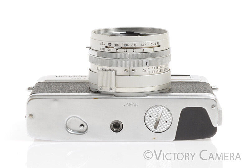 Minolta Hi-Matic 9 Chrome 35mm Rangefinder w/ Rokkor 45mm f1.7 Lens -New Seals-