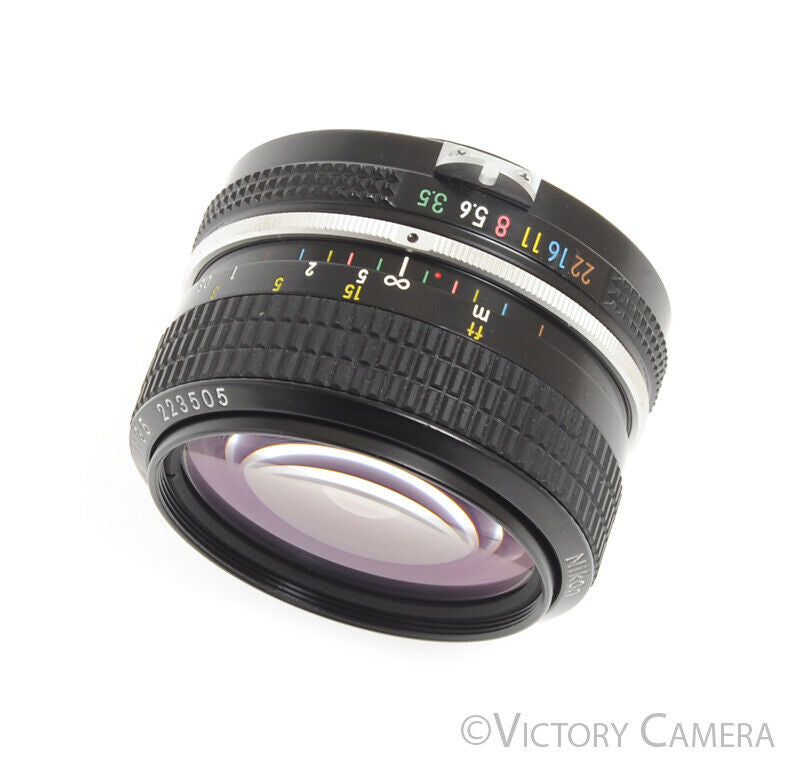 Nikon Nikkor 28mm f3.5 Late Non-AI Wide Angle Prime Lens