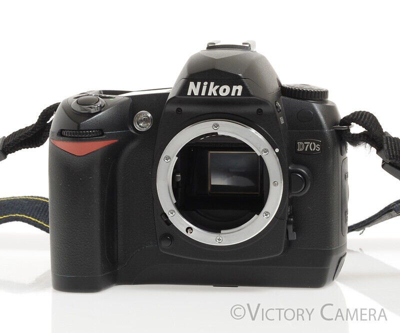 Nikon D70s Digital SLR Camera Body w/ Battery & Charger - Victory Camera
