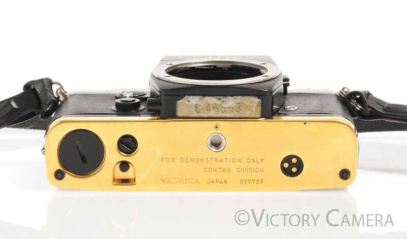Contax RTS Black SLR Camera w/ Gold 