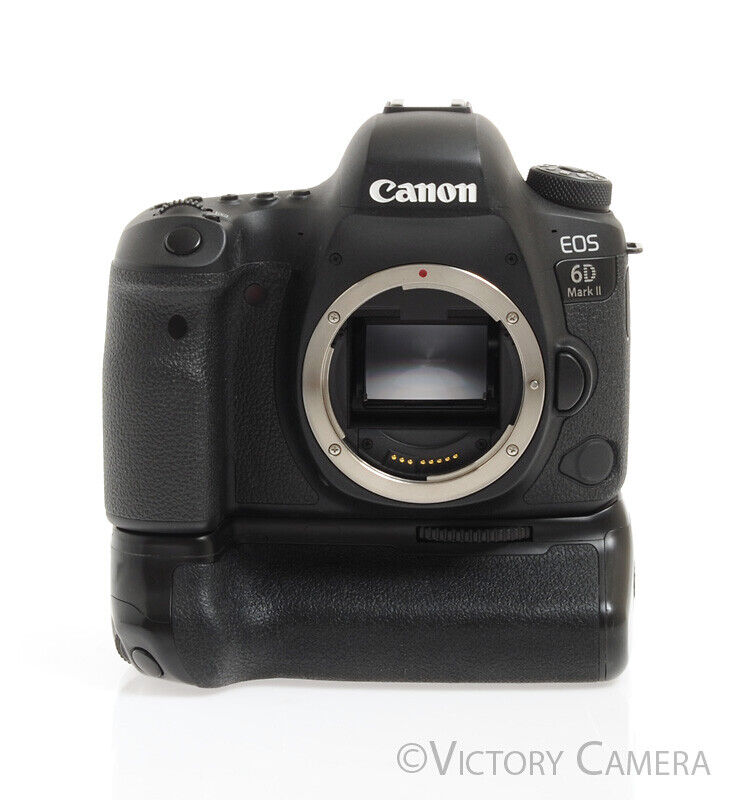 Canon 6D Mark II 26.2MP DSLR w/ Vivitar Power Grip -Nice-