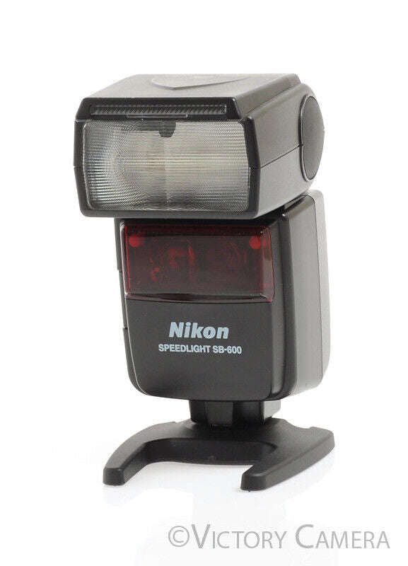 Nikon SB-600 SB600 Speedlight Flash -Clean-