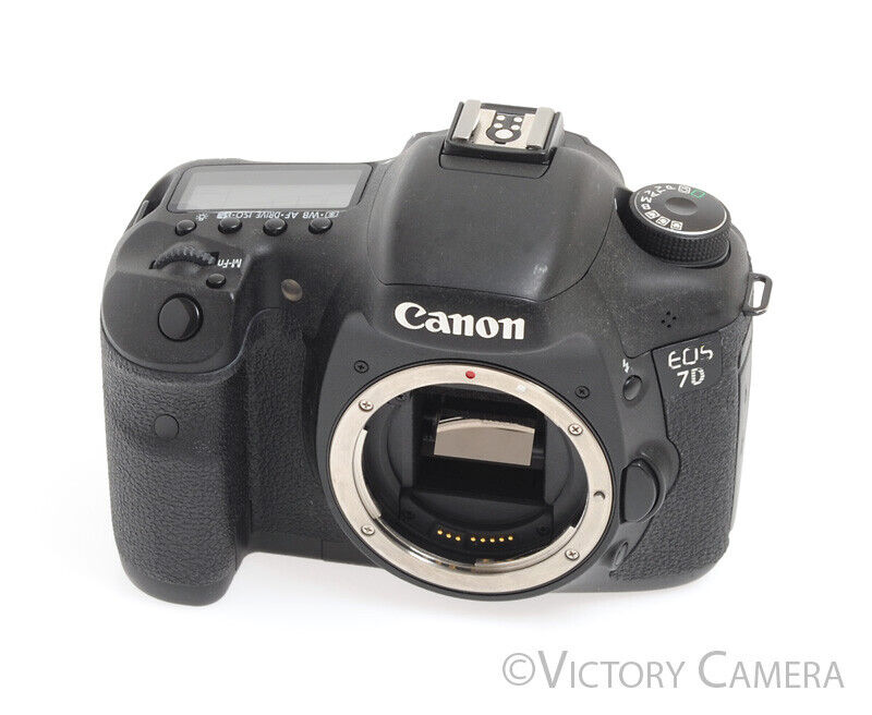 Canon EOS 7D 18MP Digital SLR Body &amp; Charger -Light Wear- [EXC-] - Victory Camera