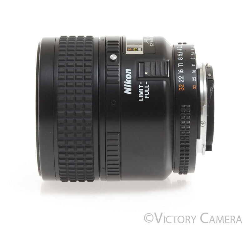 Nikon Micro-Nikkor 60mm f2.8 AF-D Autofocus 1:1 Macro Lens -Clean-