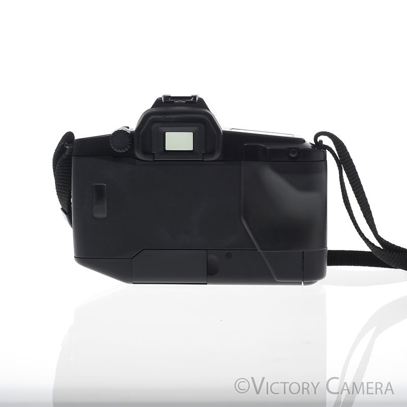 Canon EOS 650 Autofocus 35mm FILM Camera w/ 50mm f1.8 AF Lens [EXC+] - Victory Camera