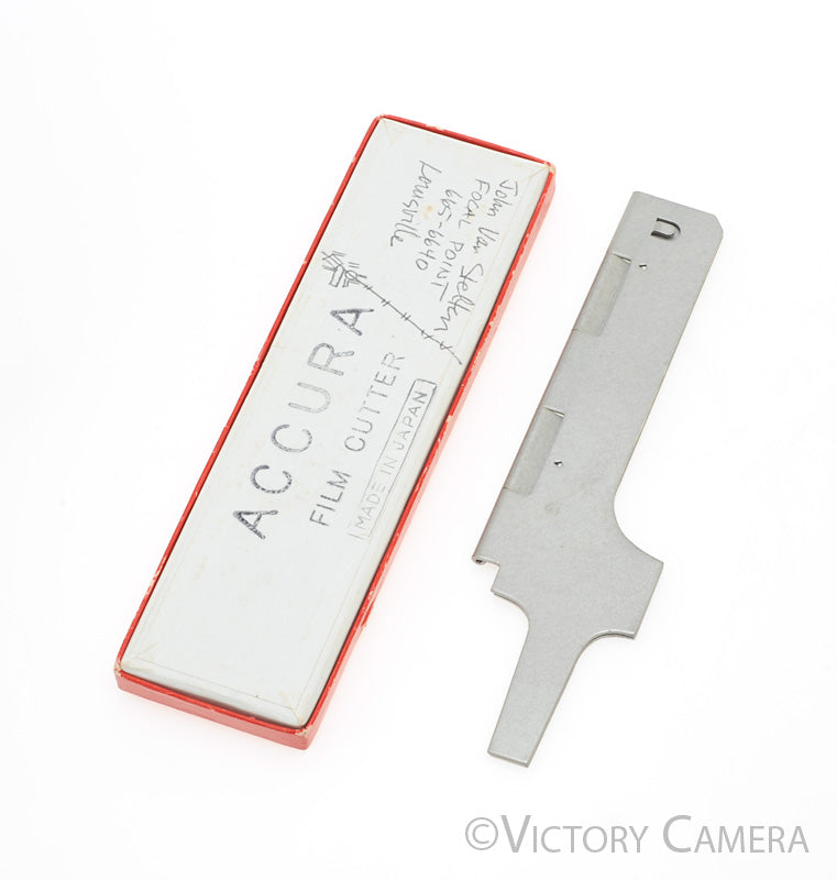 Leica (Accura?) ABLON (Copy) Film Trimming Guide Template [EXC+] - Victory Camera
