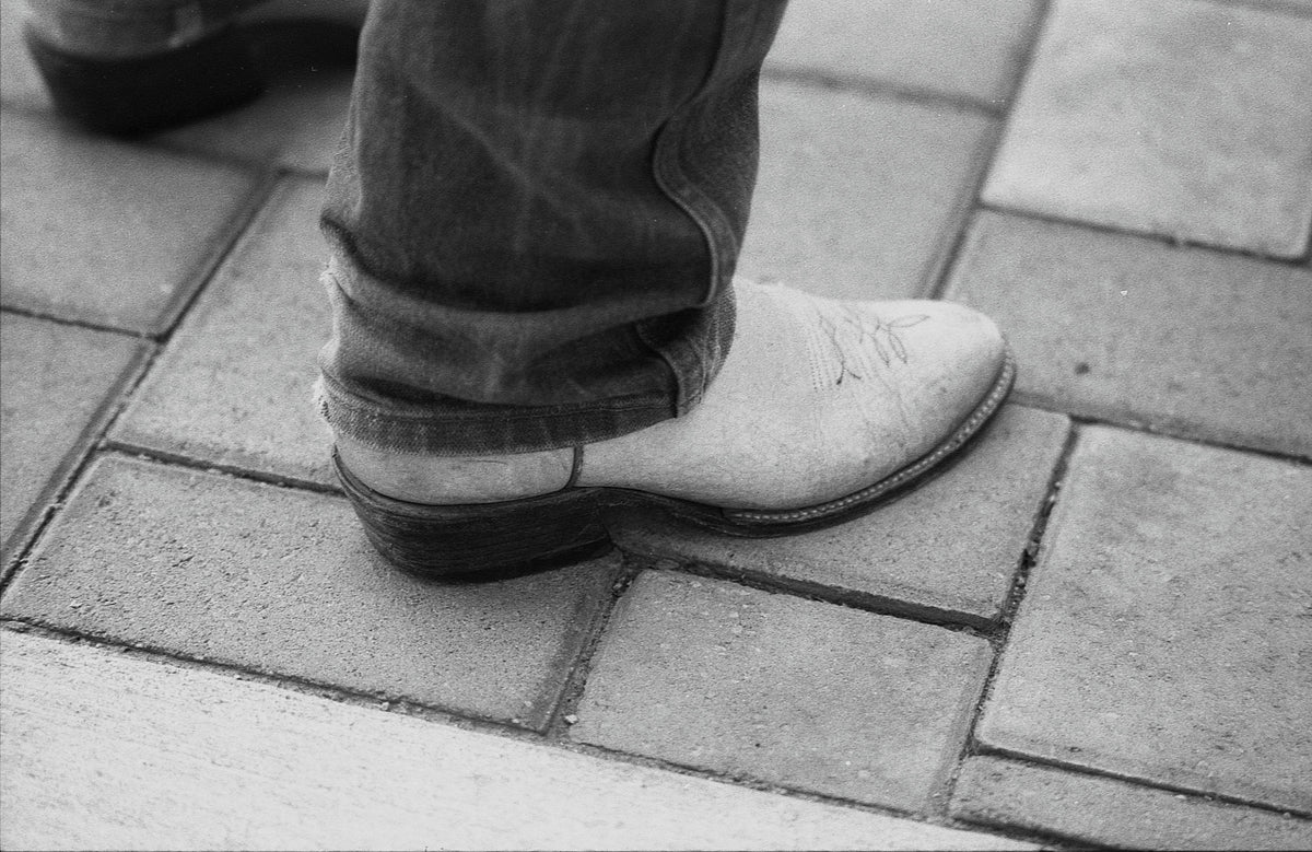 Kentmere PAN 200 Black &amp; White Negative Film (35mm Roll Film, 36 Exposures) - Victory Camera