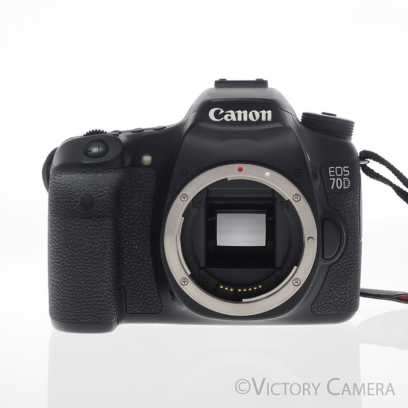 Canon EOS 70D 20.2MP Digital SLR Camera w/ Charger [EXC+] image 3