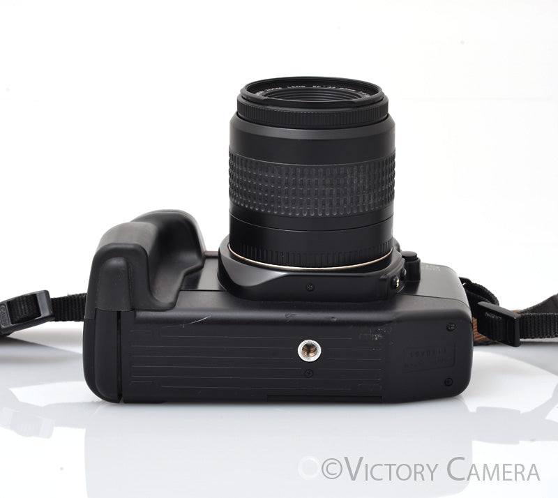 Canon EOS 650 Autofocus 35mm FILM Camera w/ Canon 35-80mm Zoom Lens [EXC]
