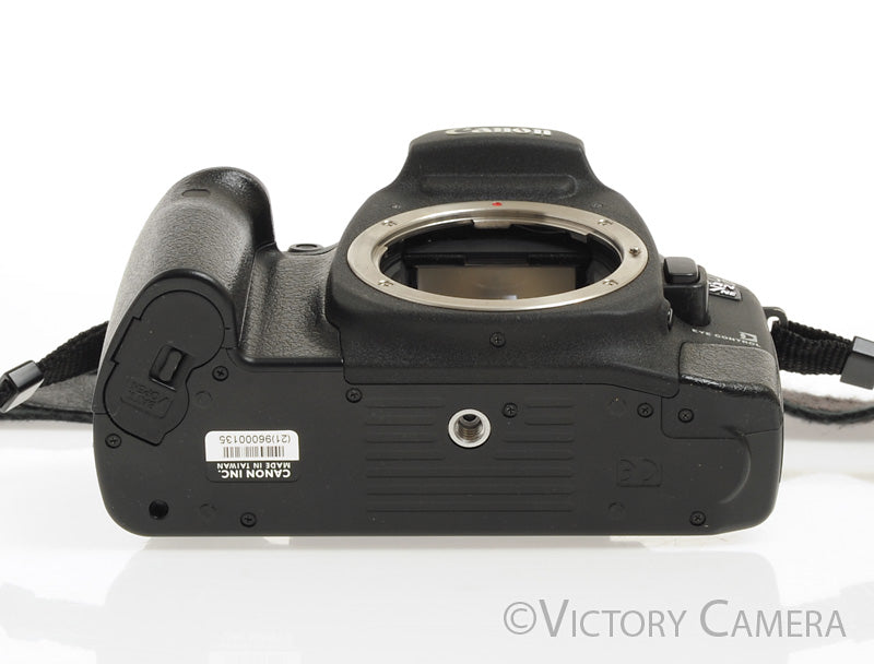 Canon Elan 7NE Black 35mm Autofocus Film Camera Body [EXC+] - Victory Camera