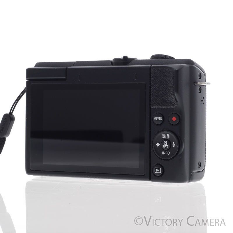 Canon EOS M200 24.1MP Mirrorless Camera w/ 15-45mm Zoom Lens [EXC+]