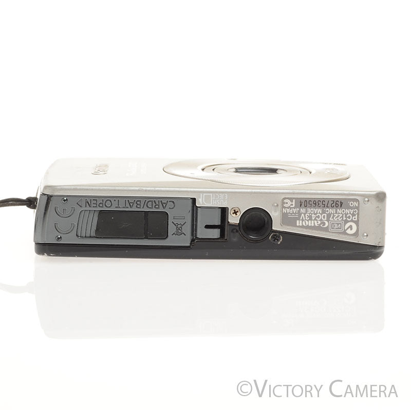 Canon PowerShot SD750 7.1mp Digital Point and Shoot Camera [EXC-] - Victory Camera