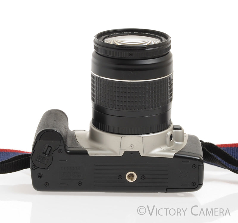 Canon Rebel 2000 35mm Auto Focus Film Camera w/ 28-80mm Zoom Lens