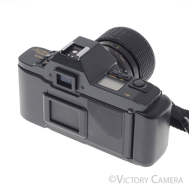 Canon T70 35mm FD Film Camera Body w/ 35-70mm Zoom Lens [EXC] image 3