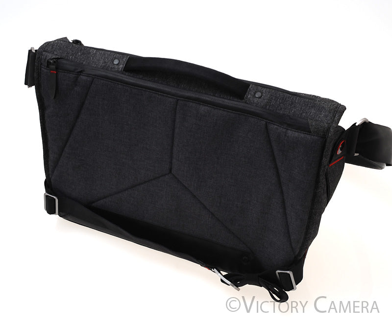 Peak Design Everyday Messenger Grey 15" Shoulder Bag Camera Bag - Victory Camera